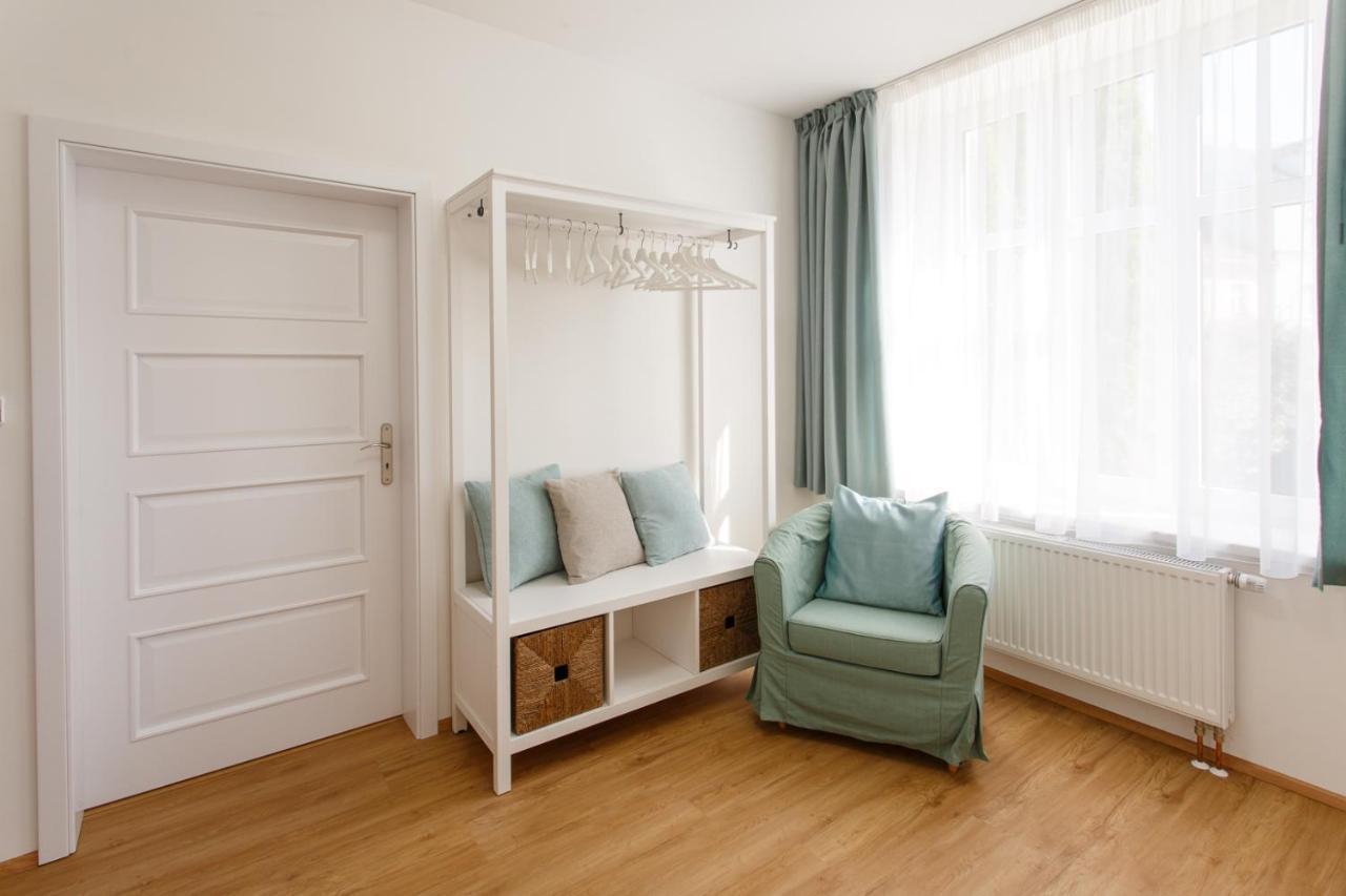 Apartments Villa Whitehouse オストラヴァ エクステリア 写真