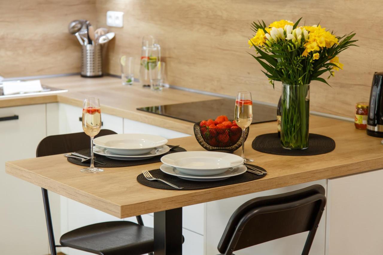 Apartments Villa Whitehouse オストラヴァ エクステリア 写真