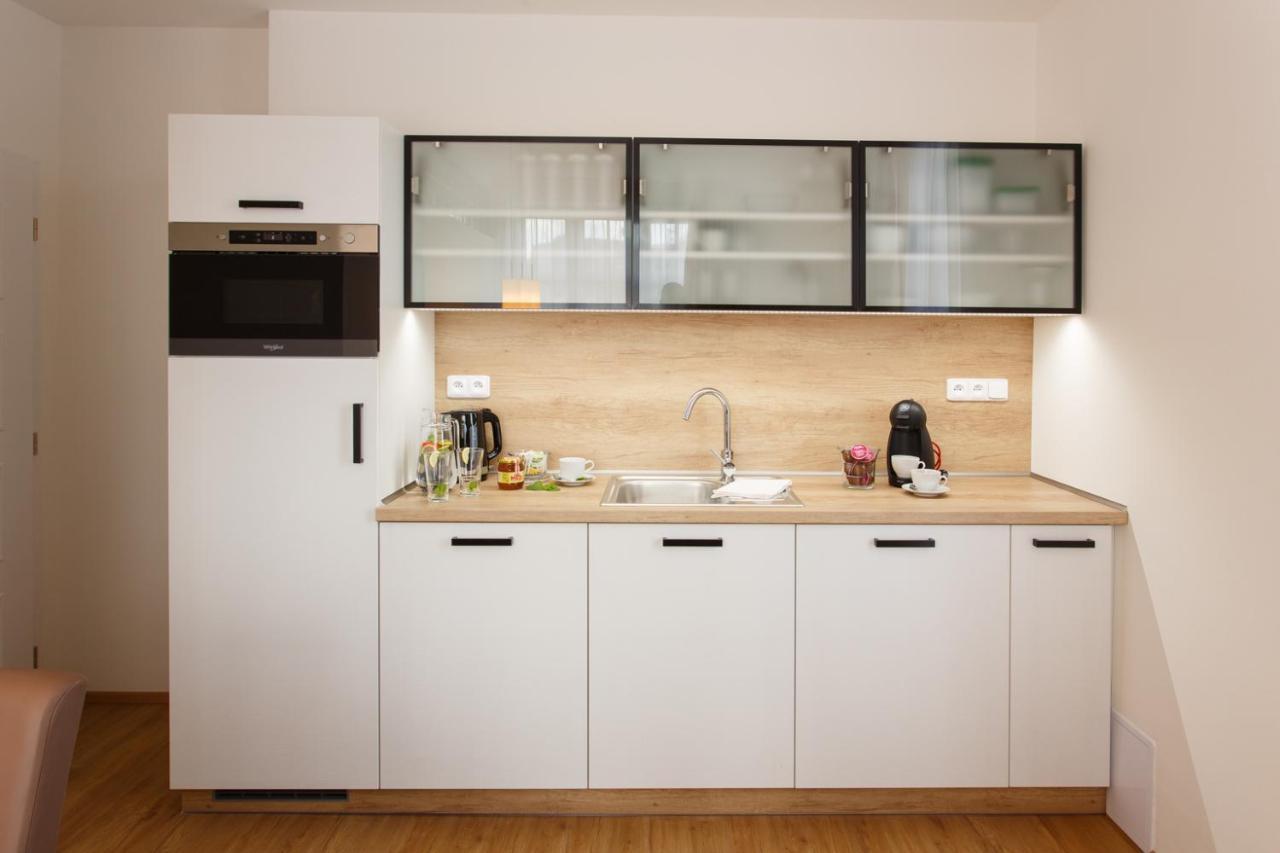 Apartments Villa Whitehouse オストラヴァ エクステリア 写真