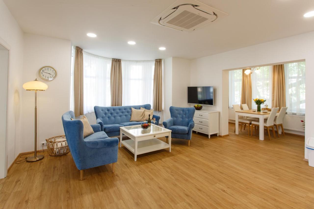 Apartments Villa Whitehouse オストラヴァ エクステリア 写真