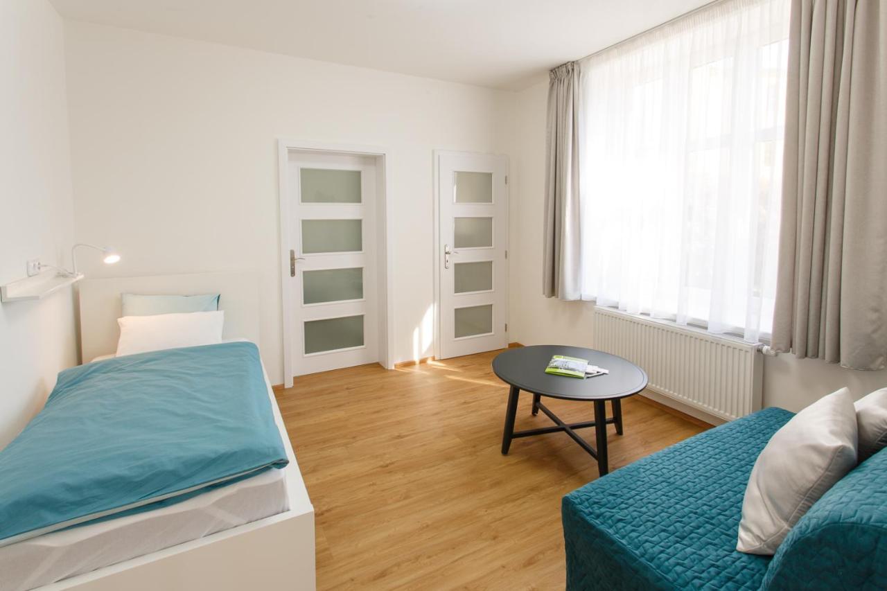 Apartments Villa Whitehouse オストラヴァ エクステリア 写真